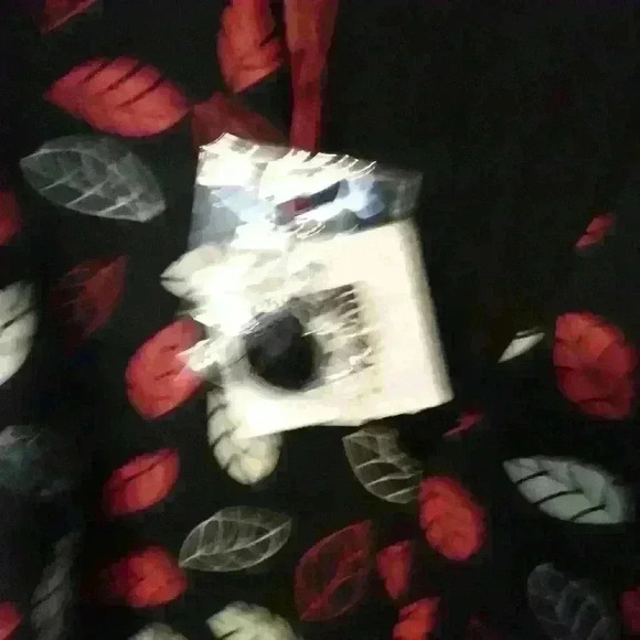 Anne Klein gorgeous dress - Picture 3 of 6